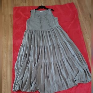 Elegant Gray Maxi Dress for Women